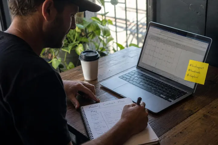 How to Create a Social Media Content Calendar for an Australian Small Business