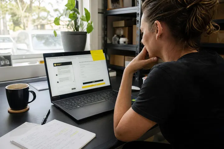 Website Chat vs Contact Form: Which Gets More Leads for Australian Small Businesses?